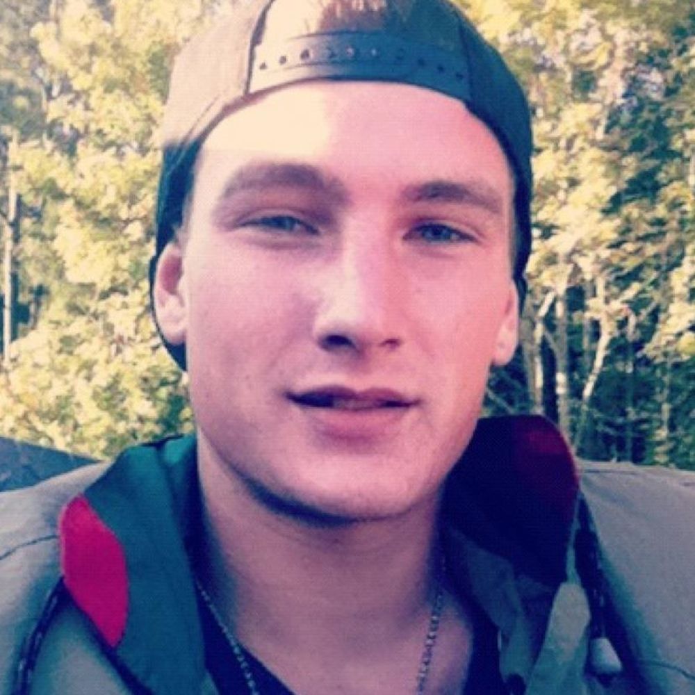 Meet your Posher, Gage